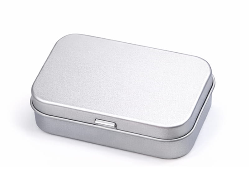 Blank silver tin for labels or stickers